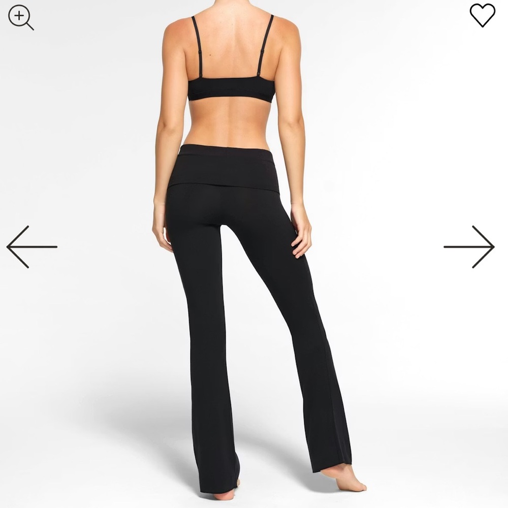 Nike SKIMS Foldover Slim Flare Legging Pants XS - Picture 2 of 7
